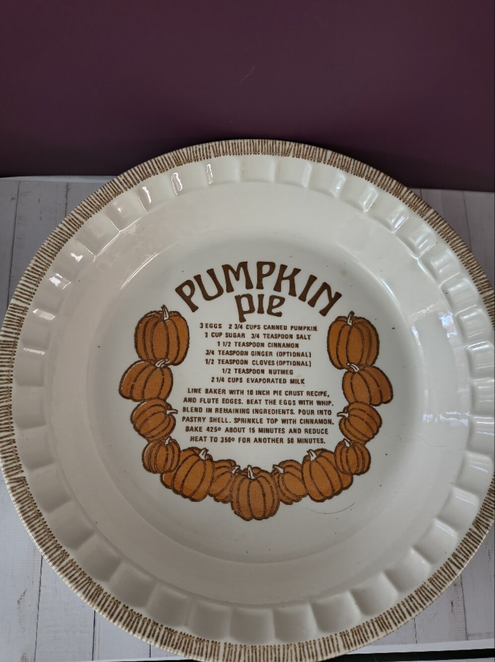 Pumpkin Pie Decorative Ceramic Serving Plate - White and Orange